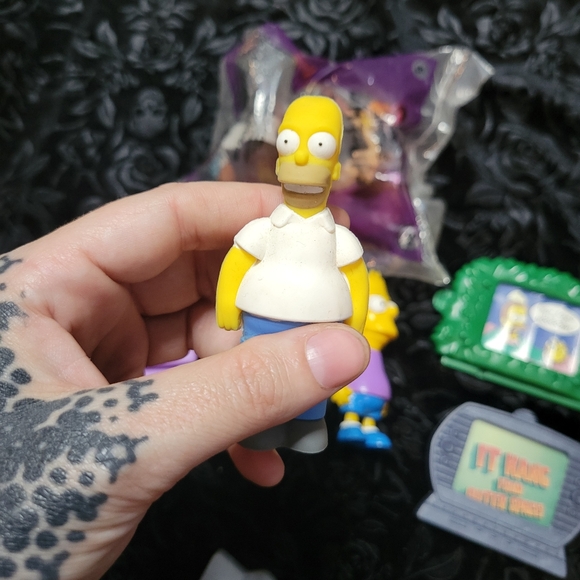 Simpsons Bundle - Picture 5 of 9